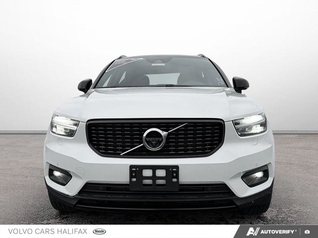 Volvo XC40 R-Design 2022-1