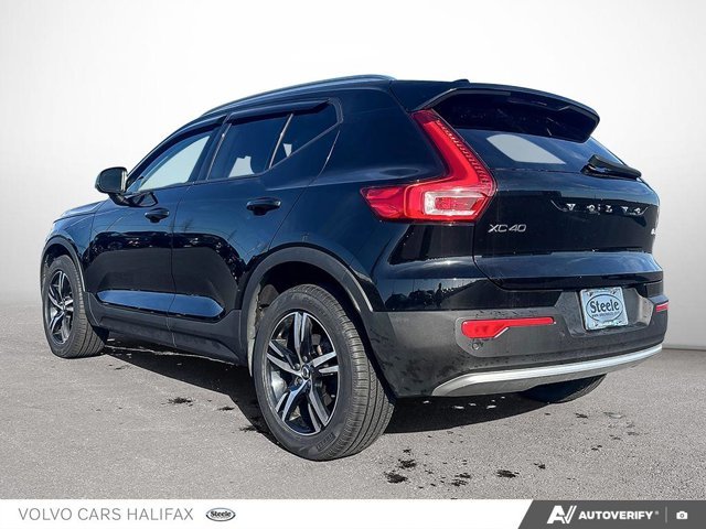 2023 Volvo XC40 Core-3