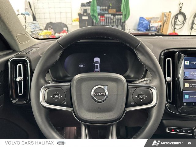2023 Volvo XC40 Ultimate Bright Theme-13
