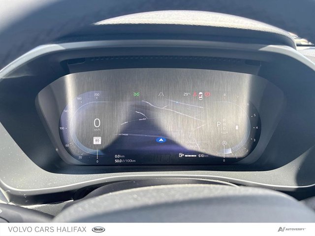 2025 Volvo XC40 Plus Dark Theme-14