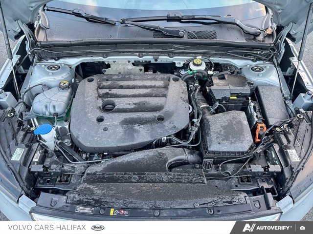 Volvo XC40 Core Bright Theme 2025-9