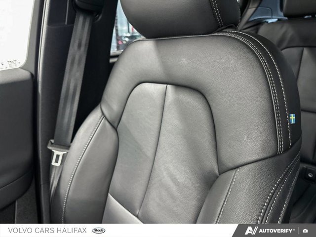 2025 Volvo XC40 Core Bright Theme-19