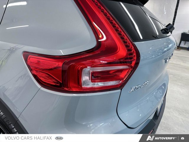 2025 Volvo XC40 Core Bright Theme-10