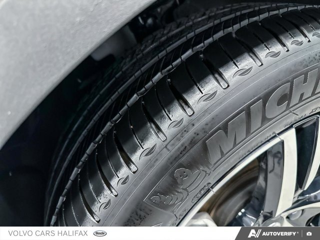 2025 Volvo XC40 Core Bright Theme-6