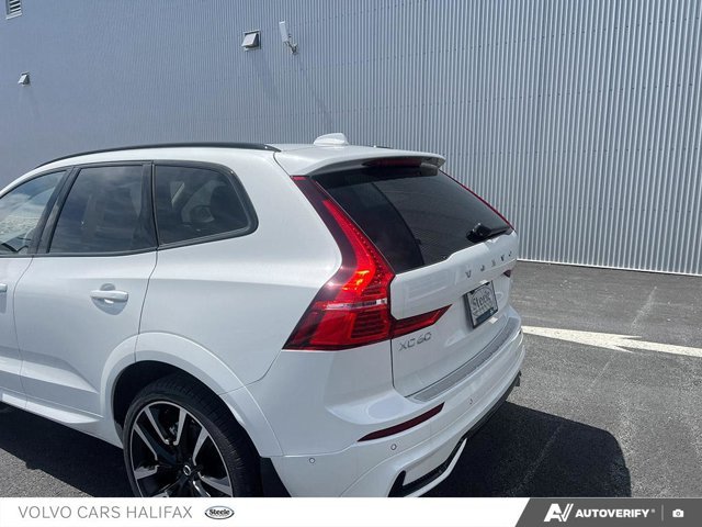 Volvo XC60 Plug-In Hybrid Ultra Dark Theme 2025-9
