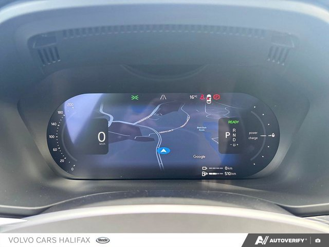 2026 Volvo XC60 Plug-In Hybrid Plus Dark Theme-14