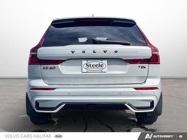 2026 Volvo XC60 Plug-In Hybrid Ultra Black Edition-4