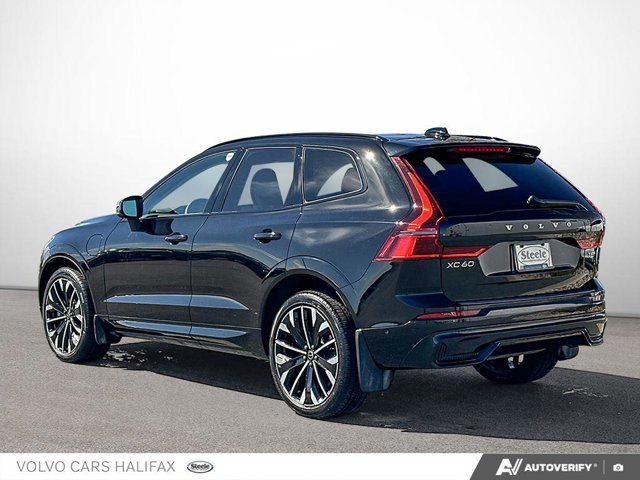 2026 Volvo XC60 Plug-In Hybrid Ultra Dark Theme-3