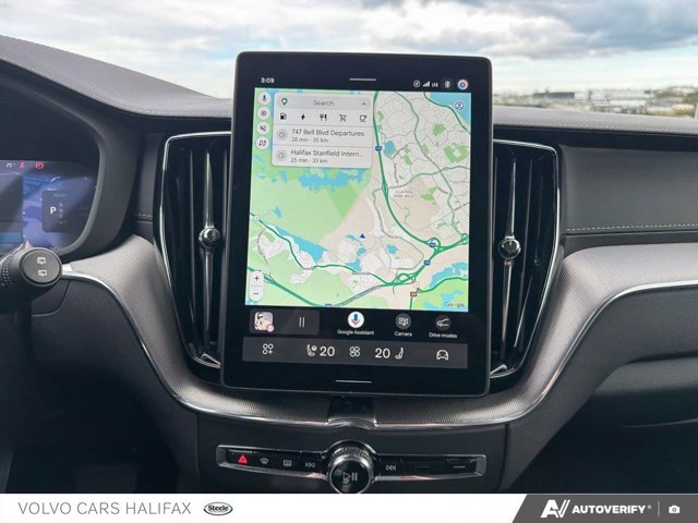 Volvo XC60 Plug-In Hybrid Ultra Black Edition 2026-18