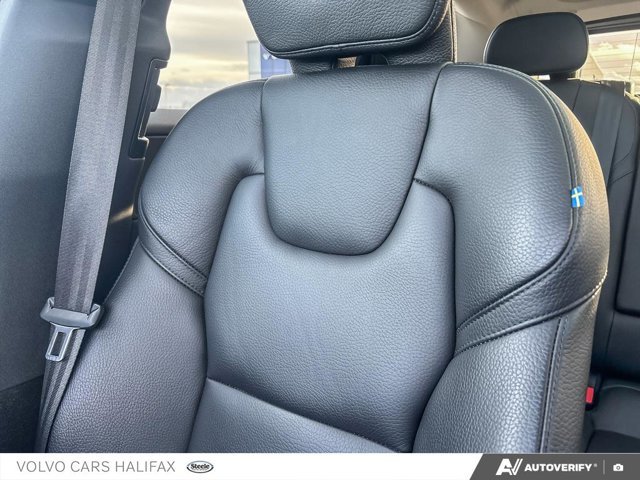 2022 Volvo XC60 Recharge Inscription Expression-19