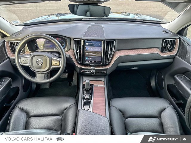 2022 Volvo XC60 Recharge Inscription Expression-23
