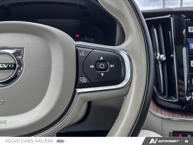 2022 Volvo XC60 Recharge Inscription Expression-15