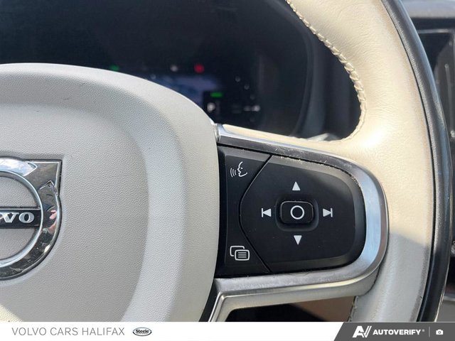 2022 Volvo XC60 Recharge Inscription Expression-14