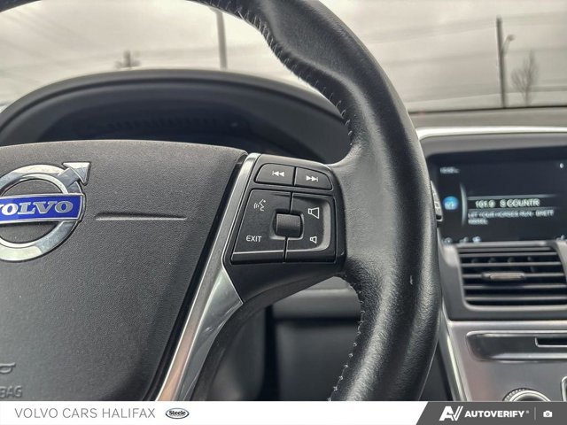 2017 Volvo XC60 T5 Drive-E-14