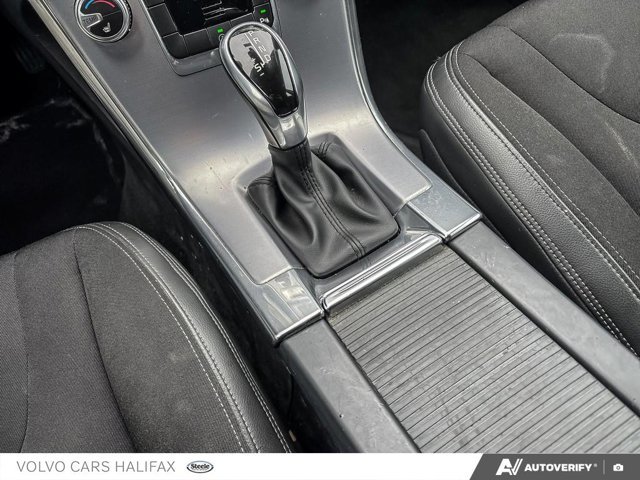 2017 Volvo XC60 T5 Drive-E-16