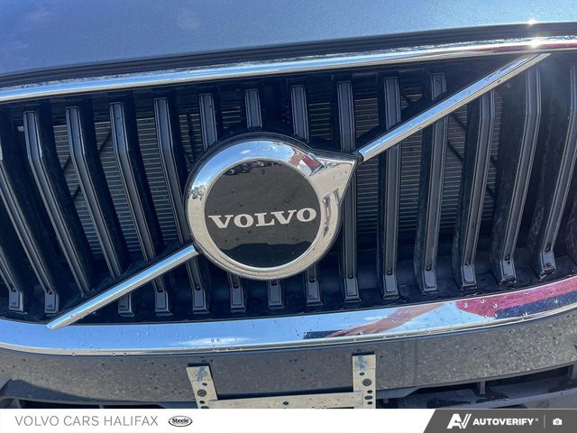 2022 Volvo XC60 Momentum-8