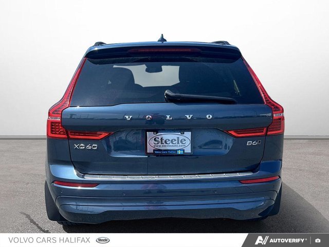 2022 Volvo XC60 Momentum-4