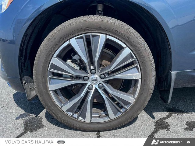 2022 Volvo XC60 Momentum-5