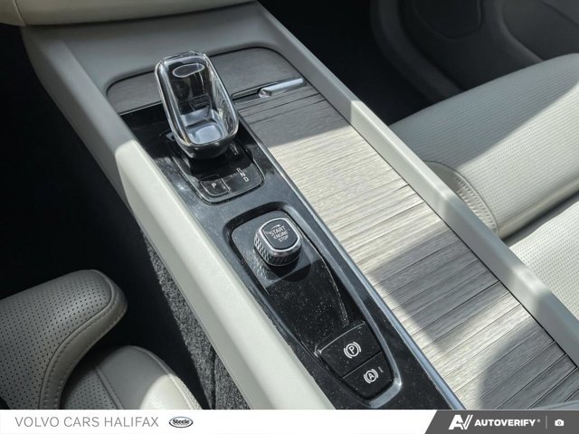 2022 Volvo XC60 Inscription-15