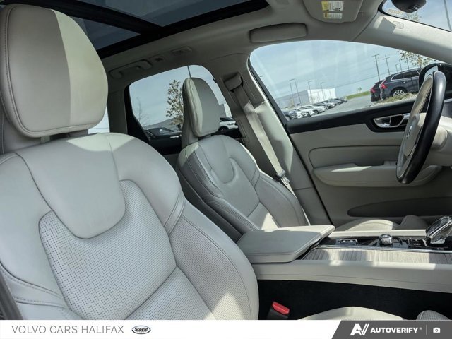 2022 Volvo XC60 Inscription-19