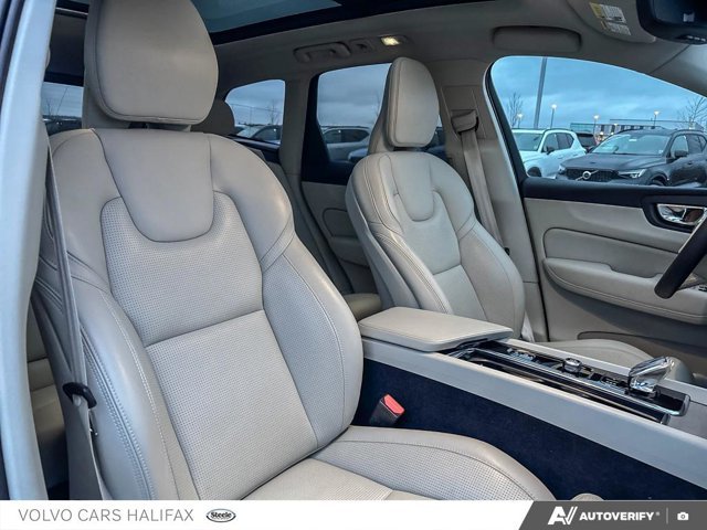 2023 Volvo XC60 Ultimate Bright Theme-21