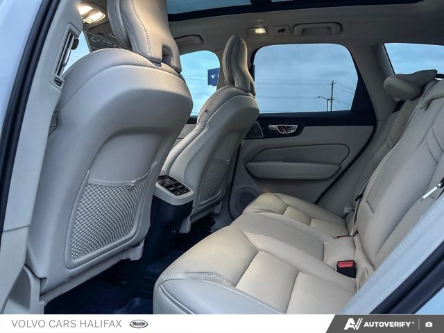2023 Volvo XC60 Ultimate Bright Theme-22
