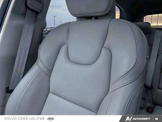 2023 Volvo XC60 Ultimate Bright Theme-19