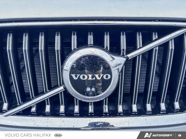 2023 Volvo XC60 Ultimate Bright Theme-8