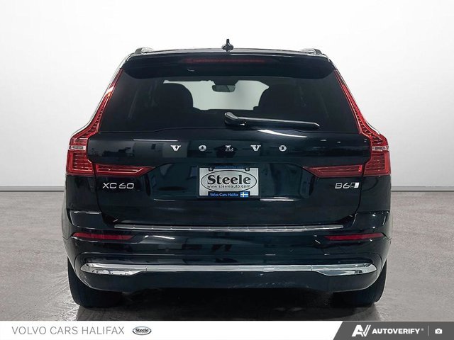 Volvo XC60 Plus Bright Theme 2023-4