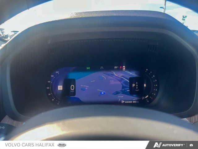 2023 Volvo XC60 Plus Dark Theme-14
