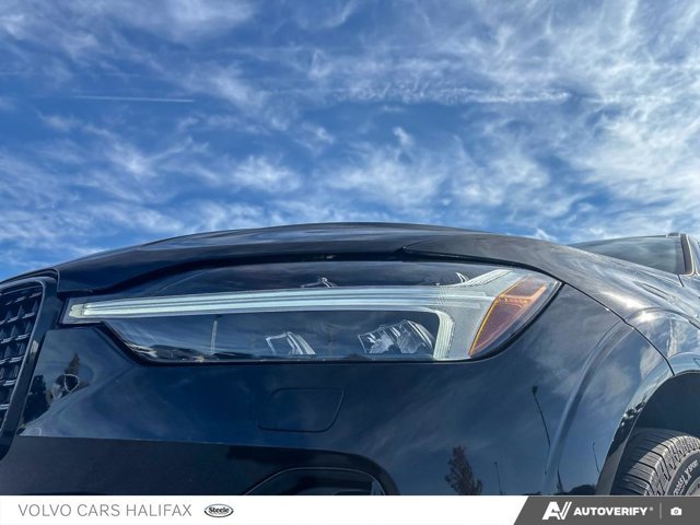 2024 Volvo XC60 Plus Dark Theme-7