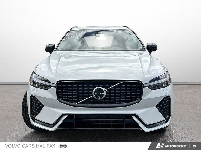 Volvo XC60 Plus Dark Theme 2024-1