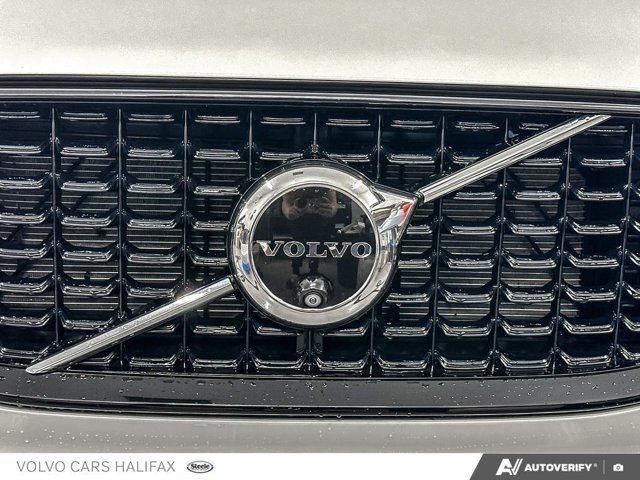 Volvo XC60 Plus Dark Theme 2024-8