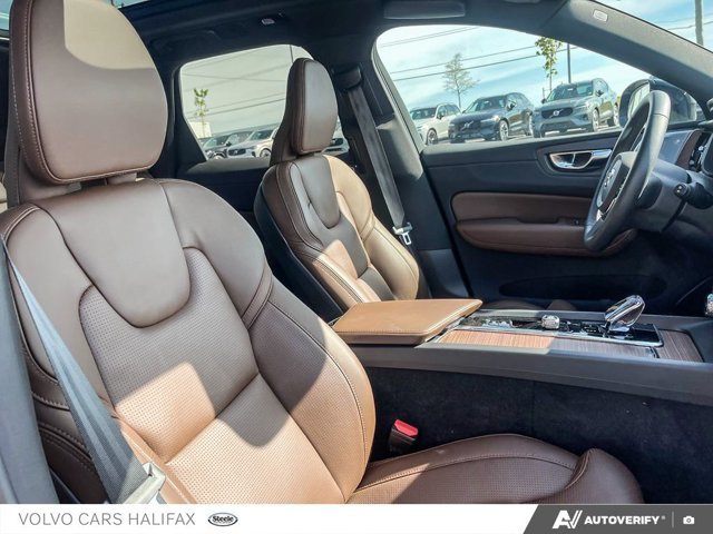 2024 Volvo XC60 Ultimate Dark Theme-19