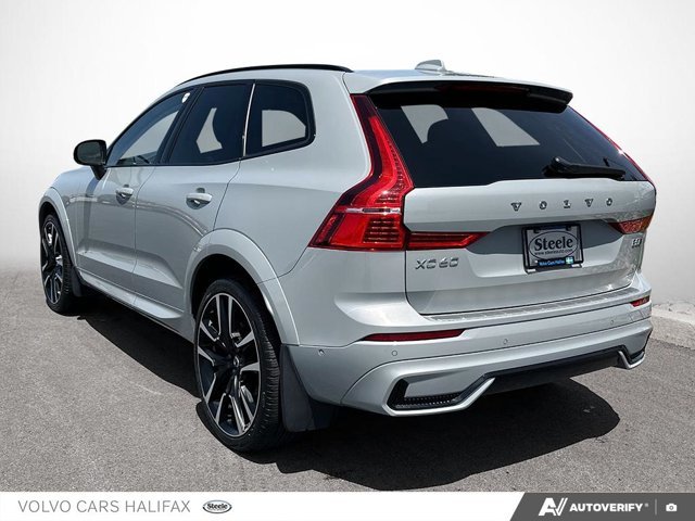 Volvo XC60 Ultimate Dark Theme 2024-3