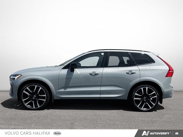 Volvo XC60 Ultimate Dark Theme 2024-2