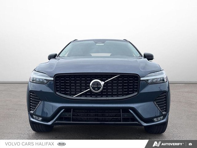 2025 Volvo XC60 Plus Dark Theme-1