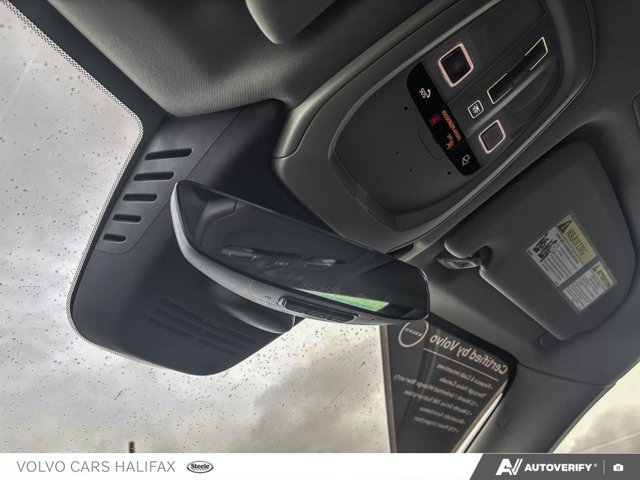 2025 Volvo XC60 Plus Dark Theme-20