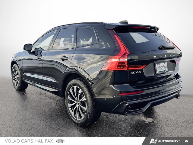 Volvo XC60 Plus Dark Theme 2025-3