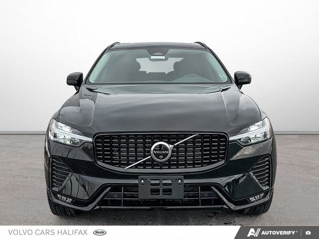 2025 Volvo XC60 Plus Dark Theme-1