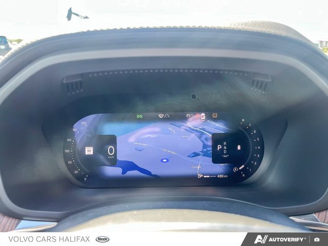2025 Volvo XC60 Ultra Dark Theme-13