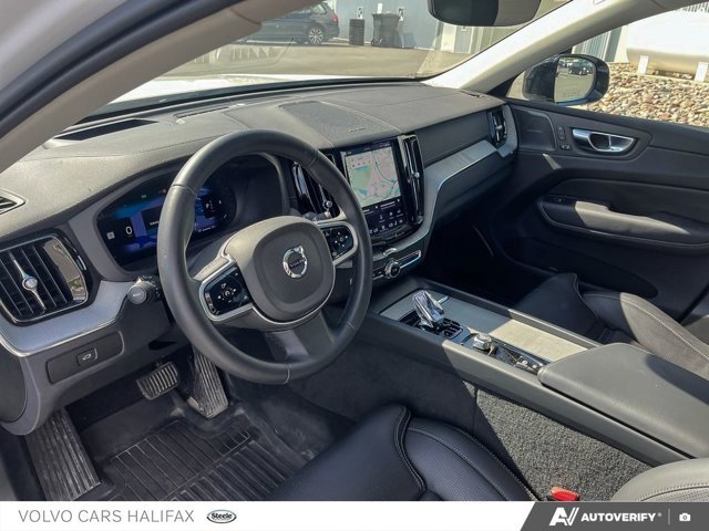 2025 Volvo XC60 Ultra Dark Theme-11