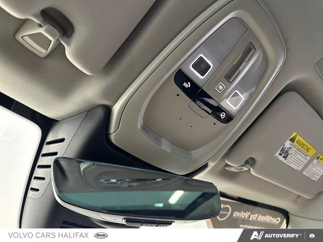 2025 Volvo XC60 Ultra Dark Theme-19