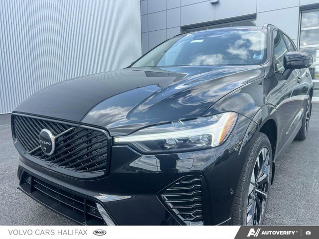 Volvo XC60 Plus Dark Theme 2026-7