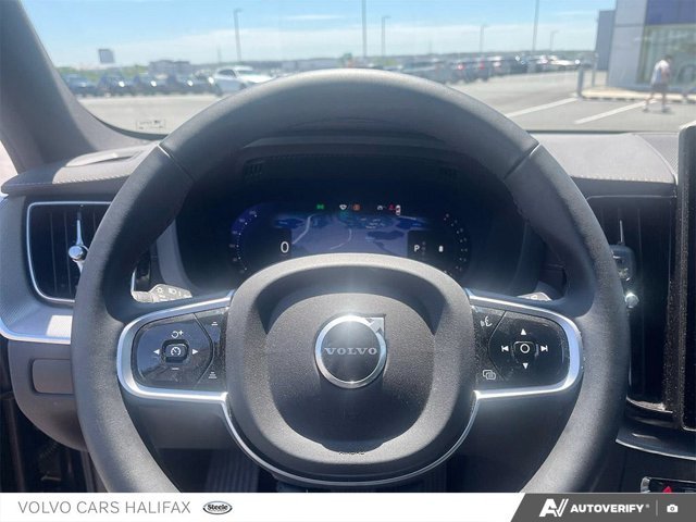 2026 Volvo XC60 Ultra Black Edition-12