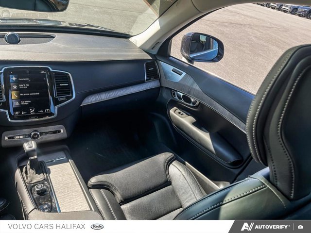 2022 Volvo XC90 Inscription-23