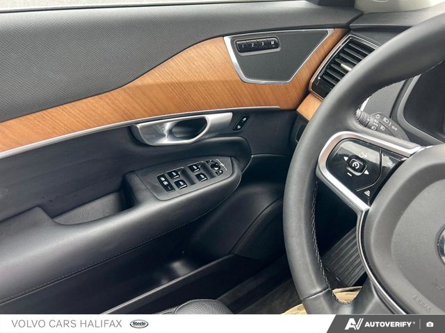 Volvo XC90 Plus Bright Theme 2024-10
