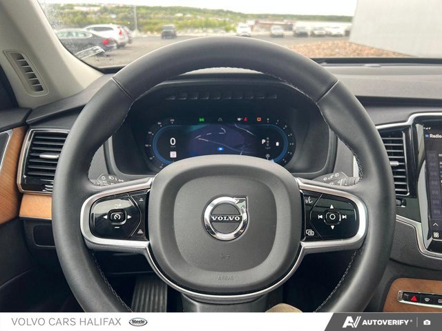 Volvo XC90 Plus Bright Theme 2024-11