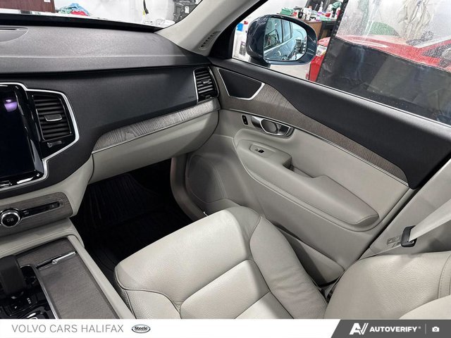 Volvo XC90 Plus Bright Theme 2024-24