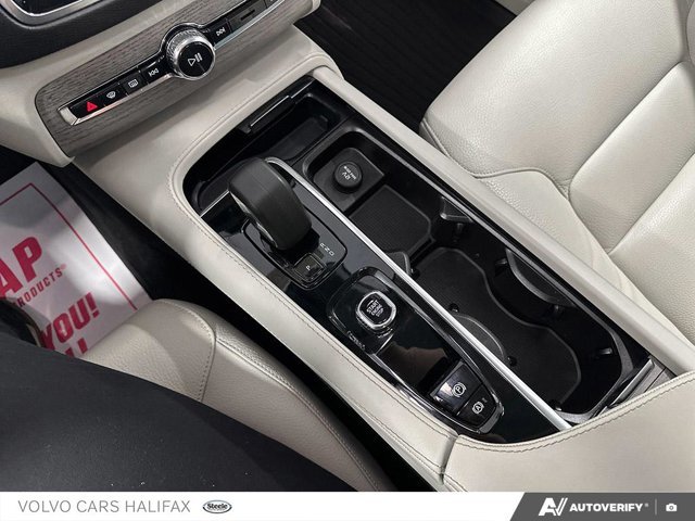 Volvo XC90 Plus Bright Theme 2024-17